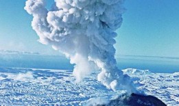 阿拉克火山爆料视频,壮观景象直击人心